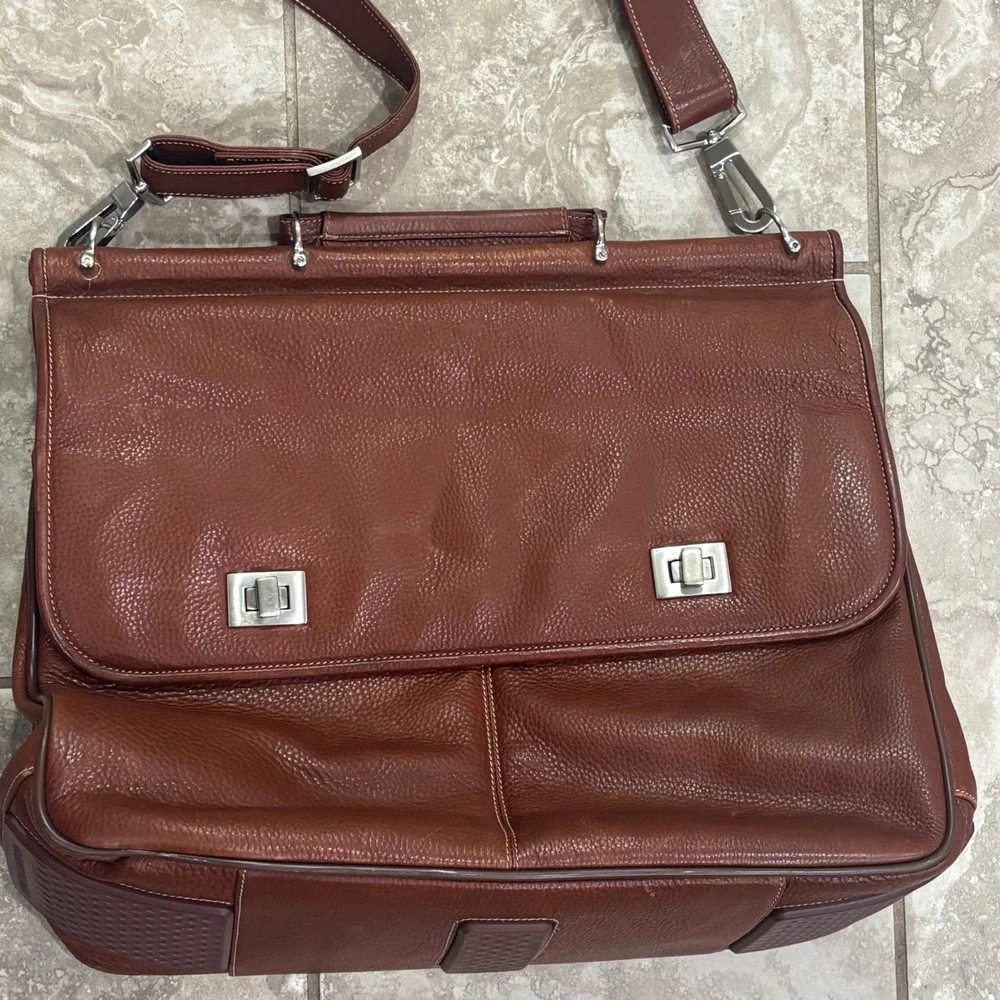 Johnston & Murphy Mens Brown Leather Briefcase Messenger Laptop Bag Turn Lock